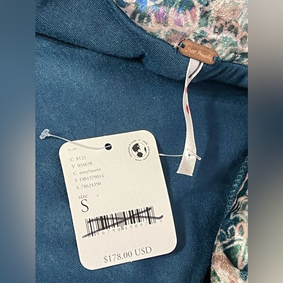 Free People Delphine Velvet Jumpsuit Printed Blue Wide Leg One Piece - Picture 6 of 6